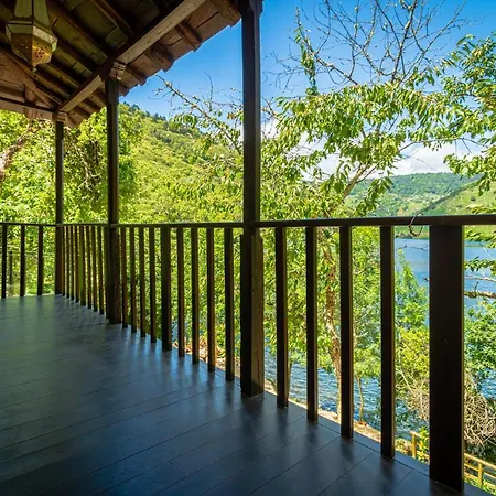 Casa Escondida Aveiga Hébergement de vacances