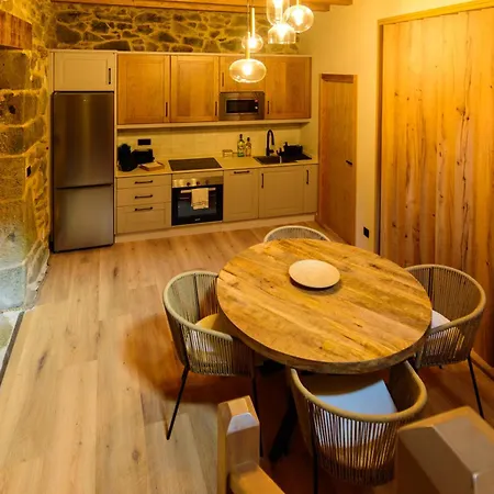 Casa Escondida Aveiga * Chantada