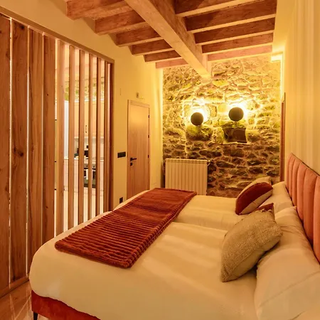 Casa Escondida Aveiga