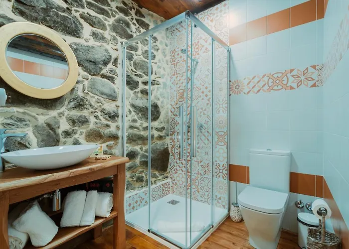 Semesterbostad Casa Escondida Aveiga