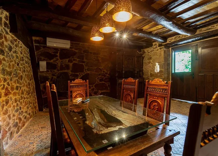 Casa Escondida Aveiga