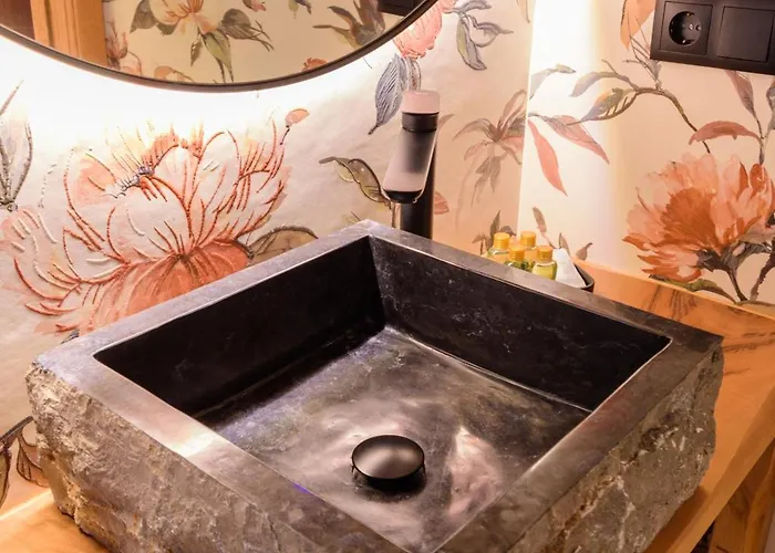 Casa Escondida Aveiga