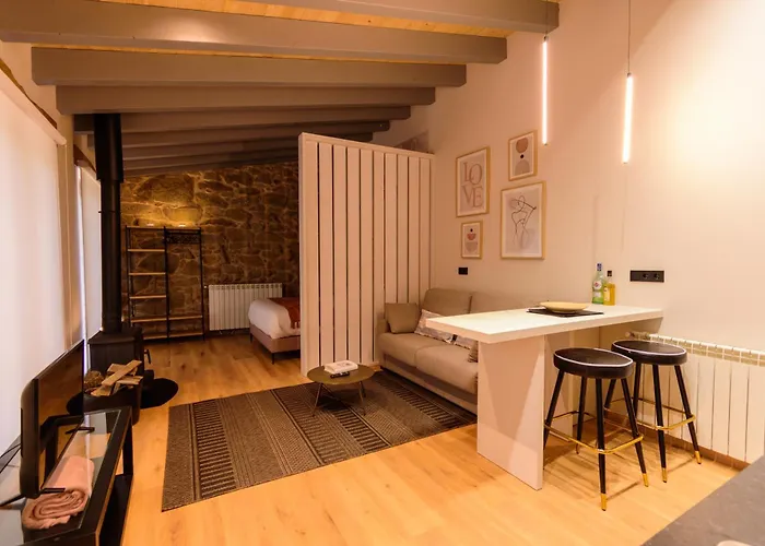 Semesterbostad Casa Escondida Aveiga